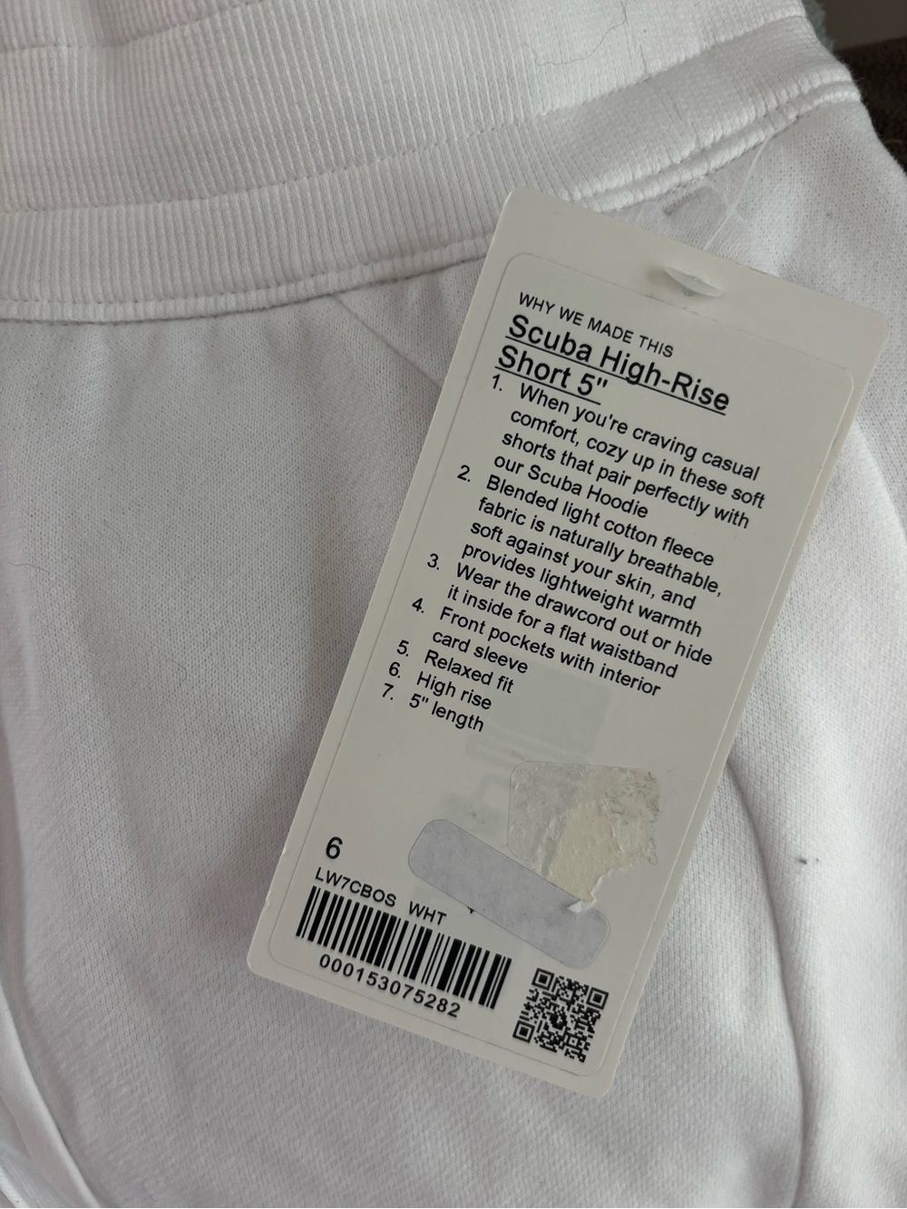 lululemon athletica White Women's Scuba High Rise 5” Shorts - Picture 4 of 5